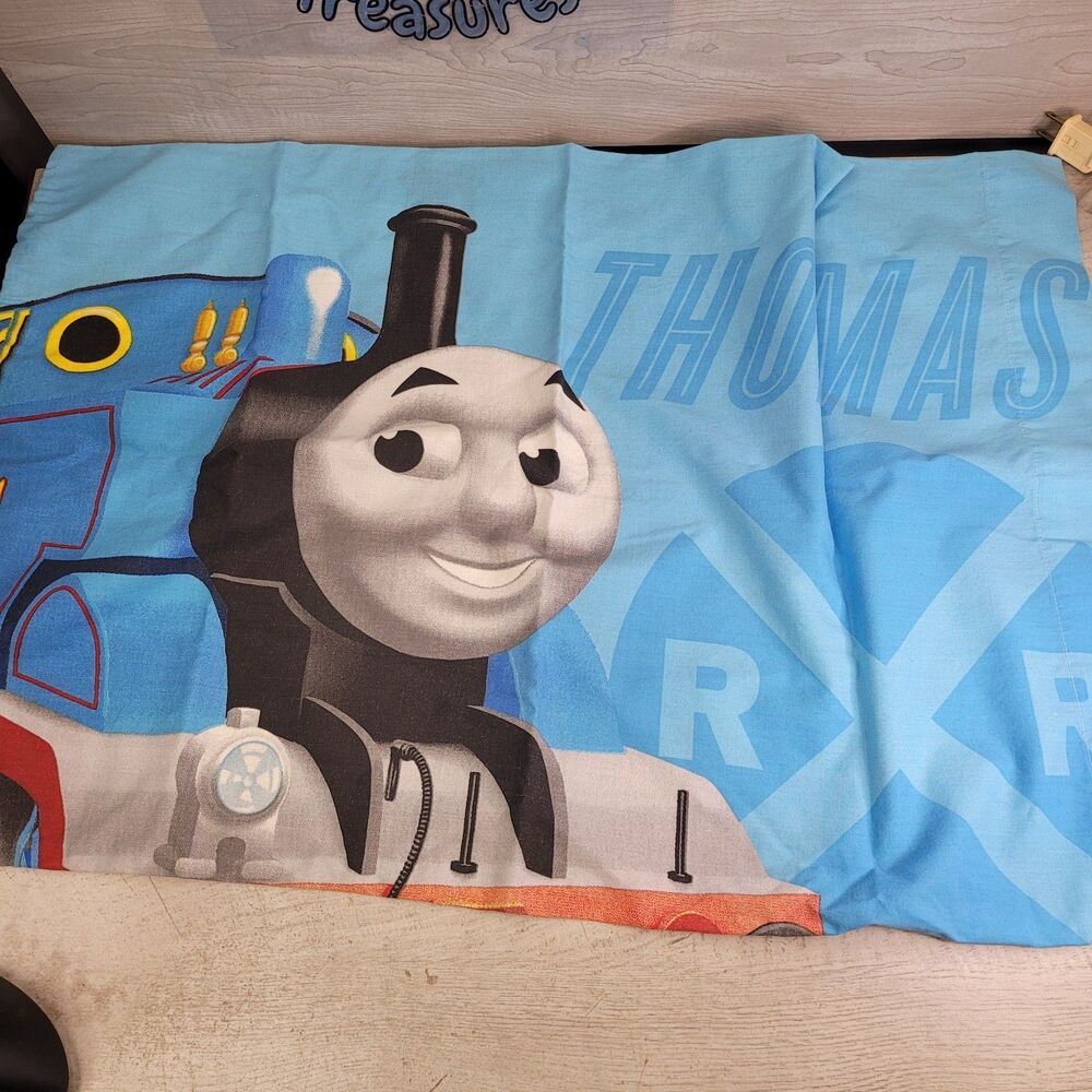 Thomas and Friends Pillowcase Standard Size Train 2011 EXCELLENT CONDITION